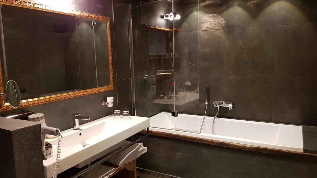 Relais Du Chateau Blanc ラ・トゥイール エクステリア 写真